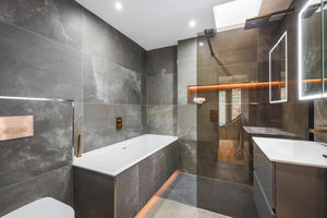 Photo 13- click for photo gallery